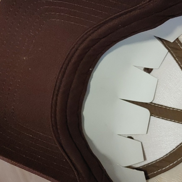 Yellowstone Ball Cap - Picture 4 of 7